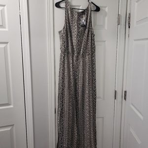TORRID Tan and Black Maxi Dress with Keyhole Back